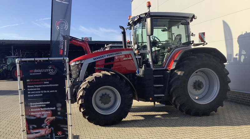 Traktor 8 S